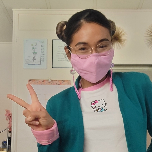 Meet your Posher, Arlette - Picture 2 of 3